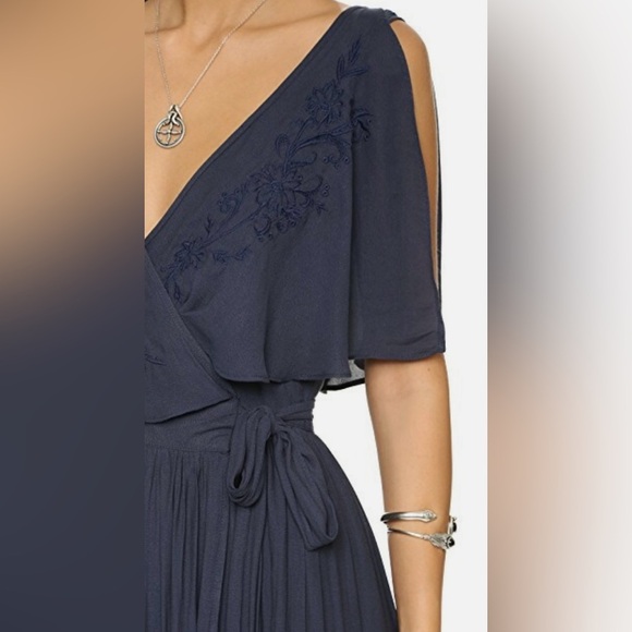Free People Boho Embroidered Flowy Wrap V-Neck Flutter Sleeve Maxi Dress Size XS - Picture 3 of 14